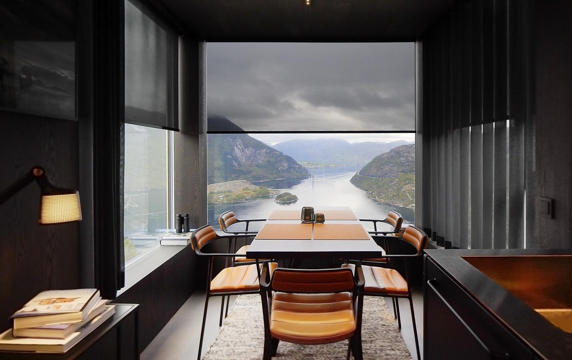 The Bolder Sky Lodges, Norway