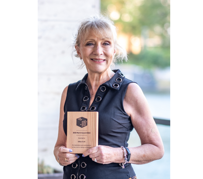 Gilly Craft with her award