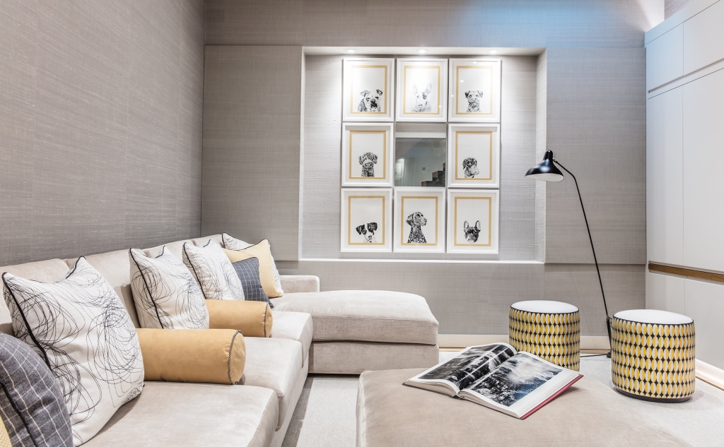 Basement den in Knightsbridge mews house