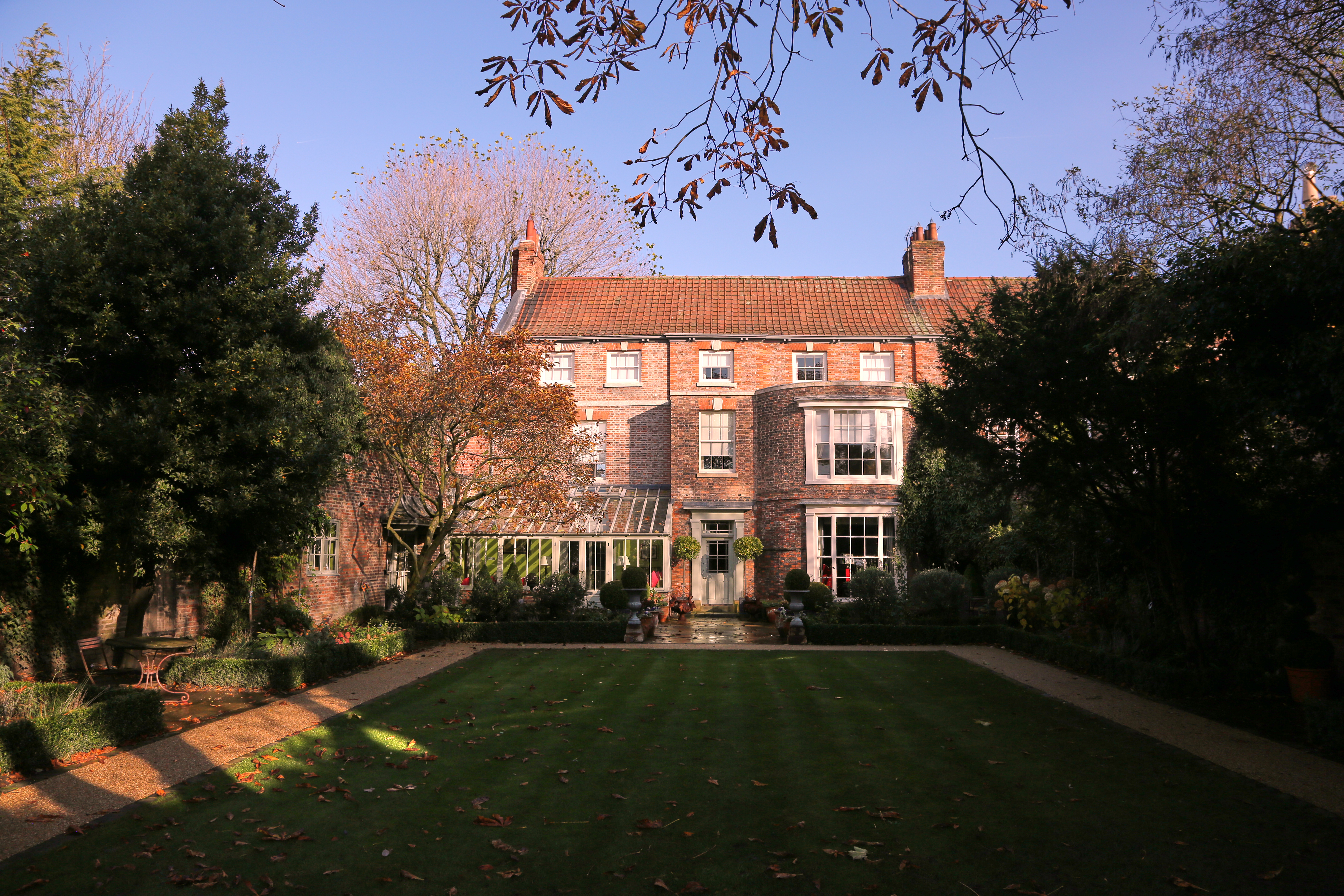 Georgian Townhouse by Sarah Woods of William Woods Interior Design