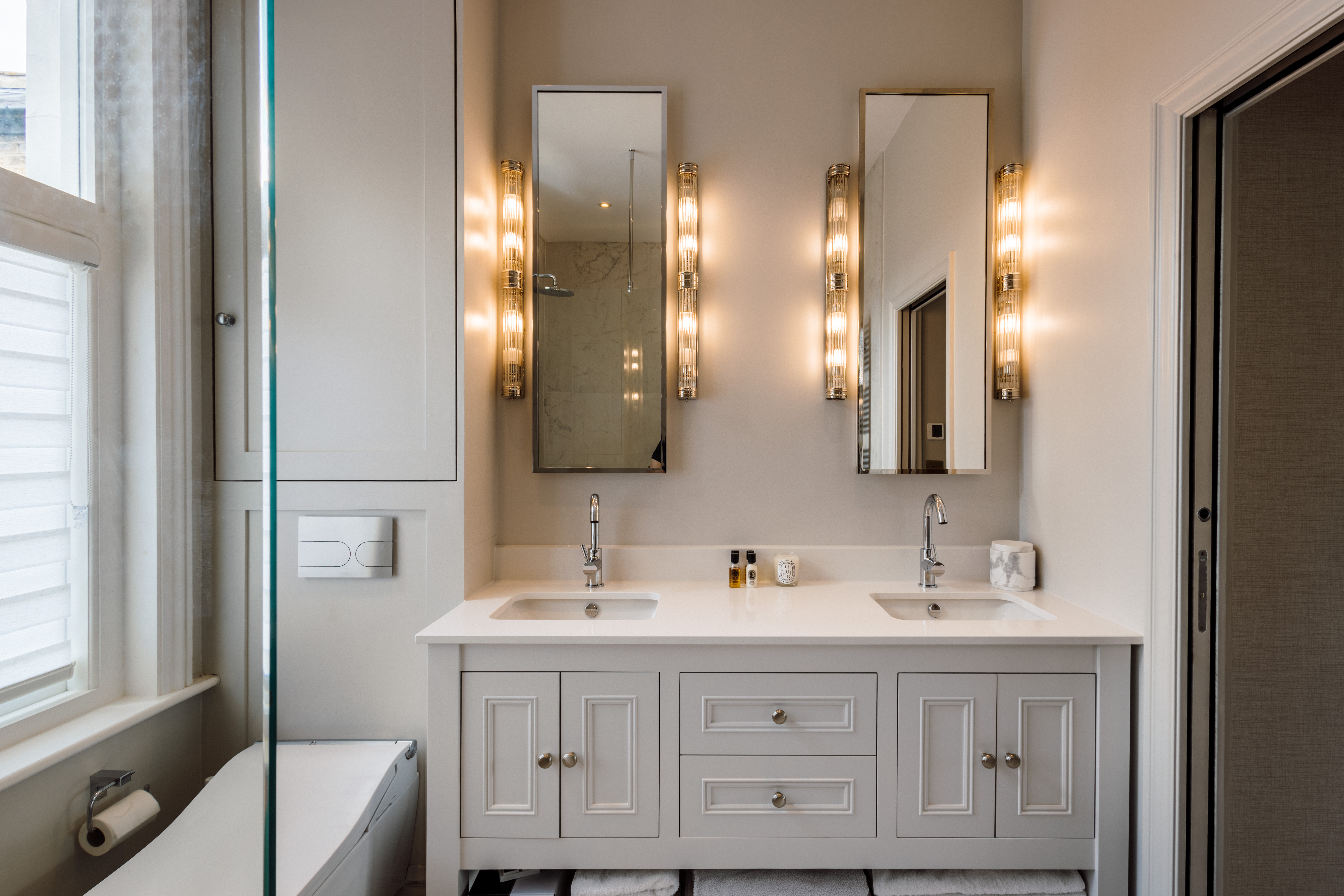 Master Bathroom - Clapham House - DG Design House