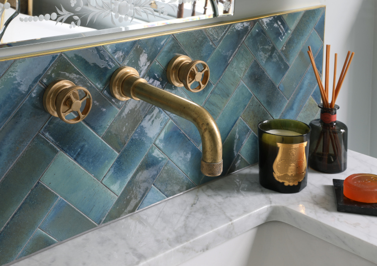 Unlacquered brass taps from Aston Matthews