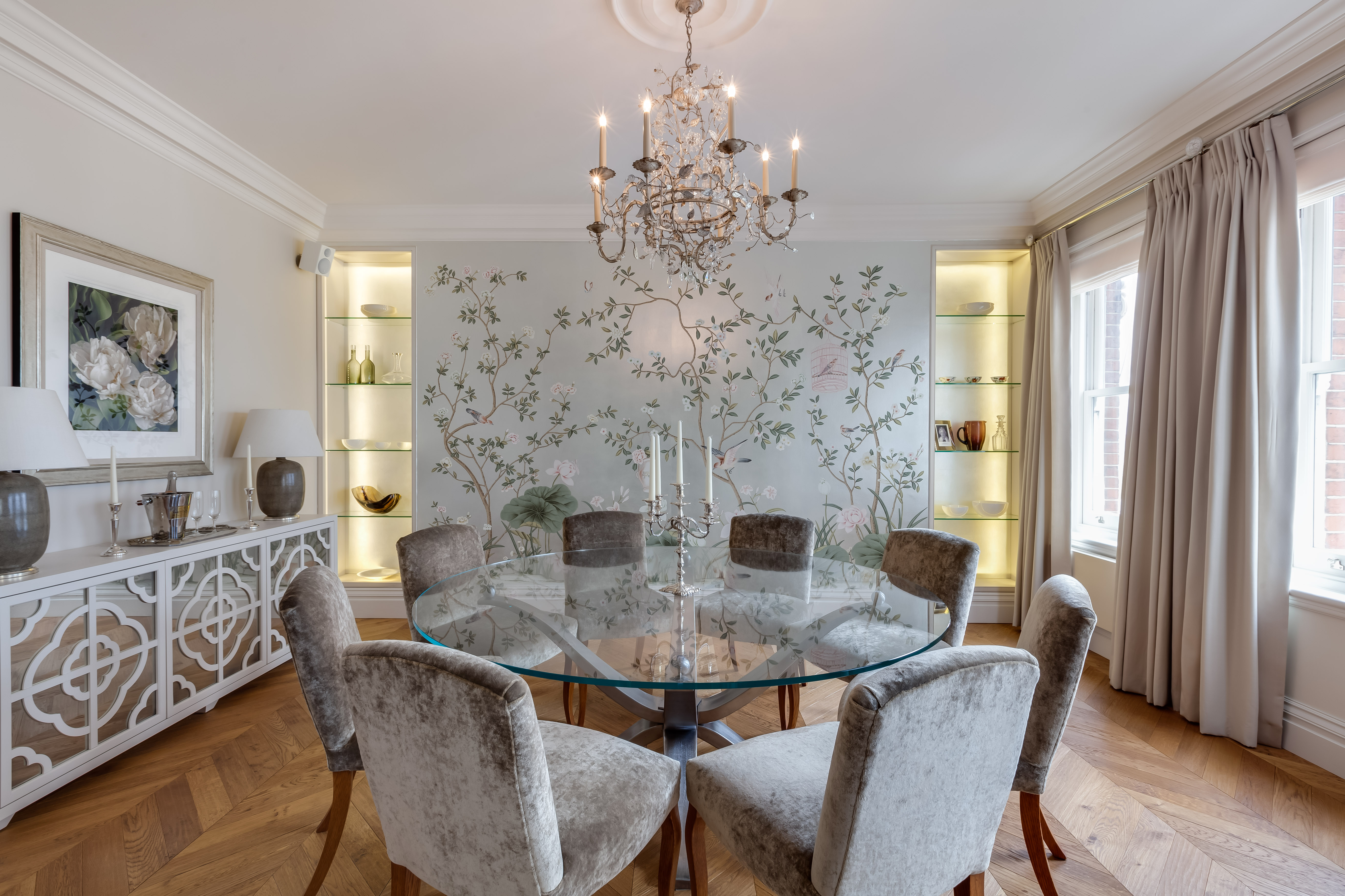 Knightsbridge, Dining Room