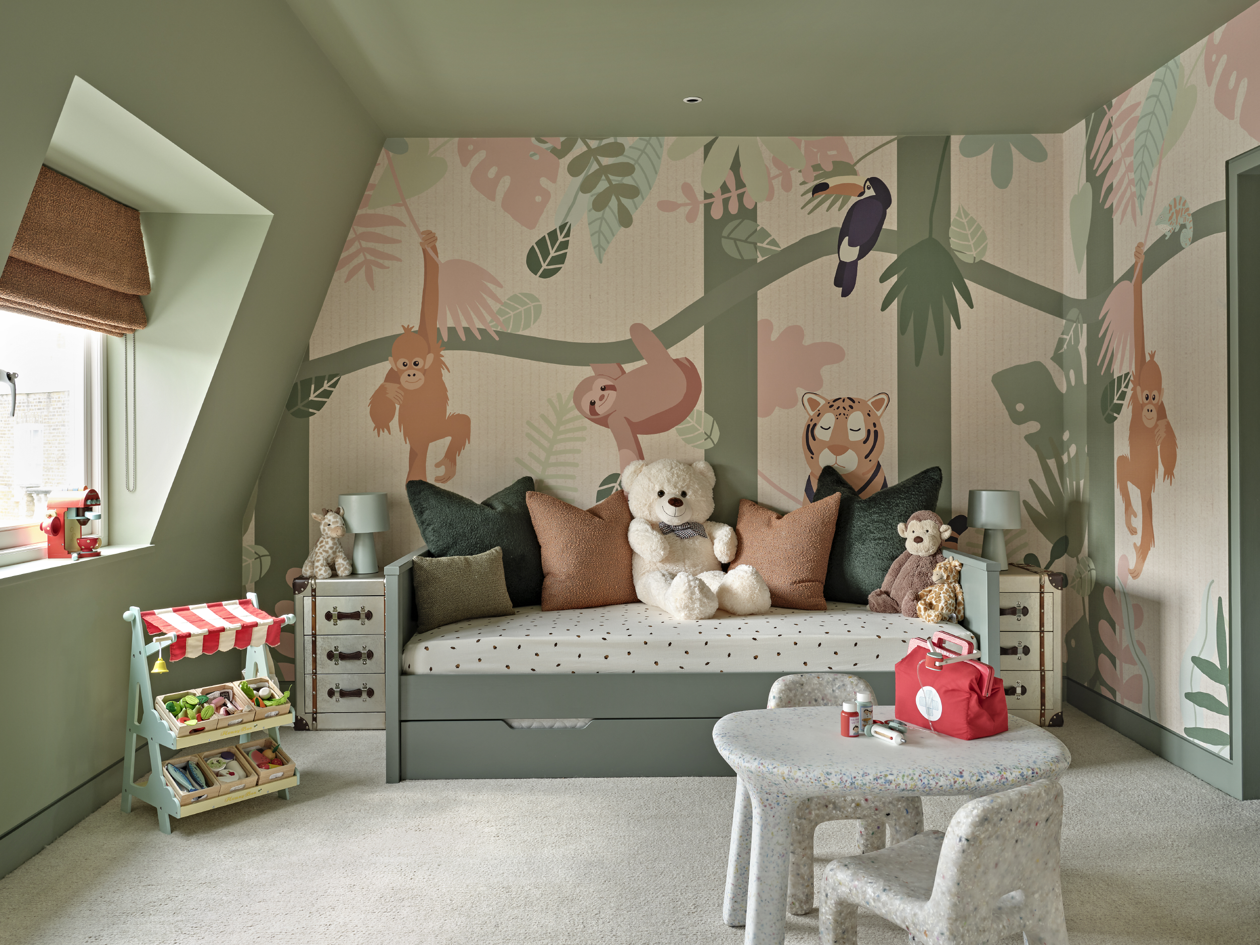 A Colourful & Inspiring Playroom