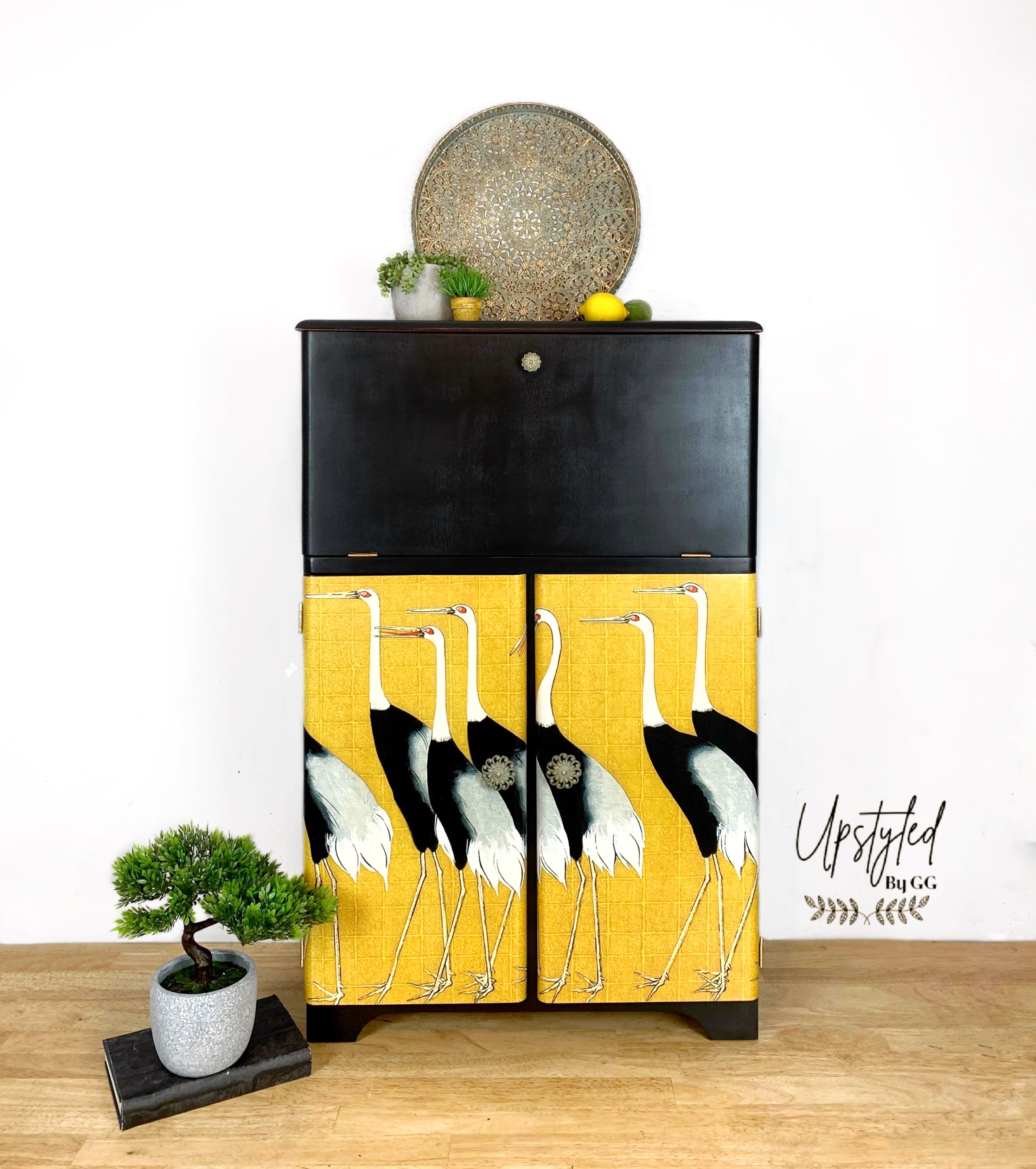 Vintage Mid Century Linen Cupboard with Stalk Design 