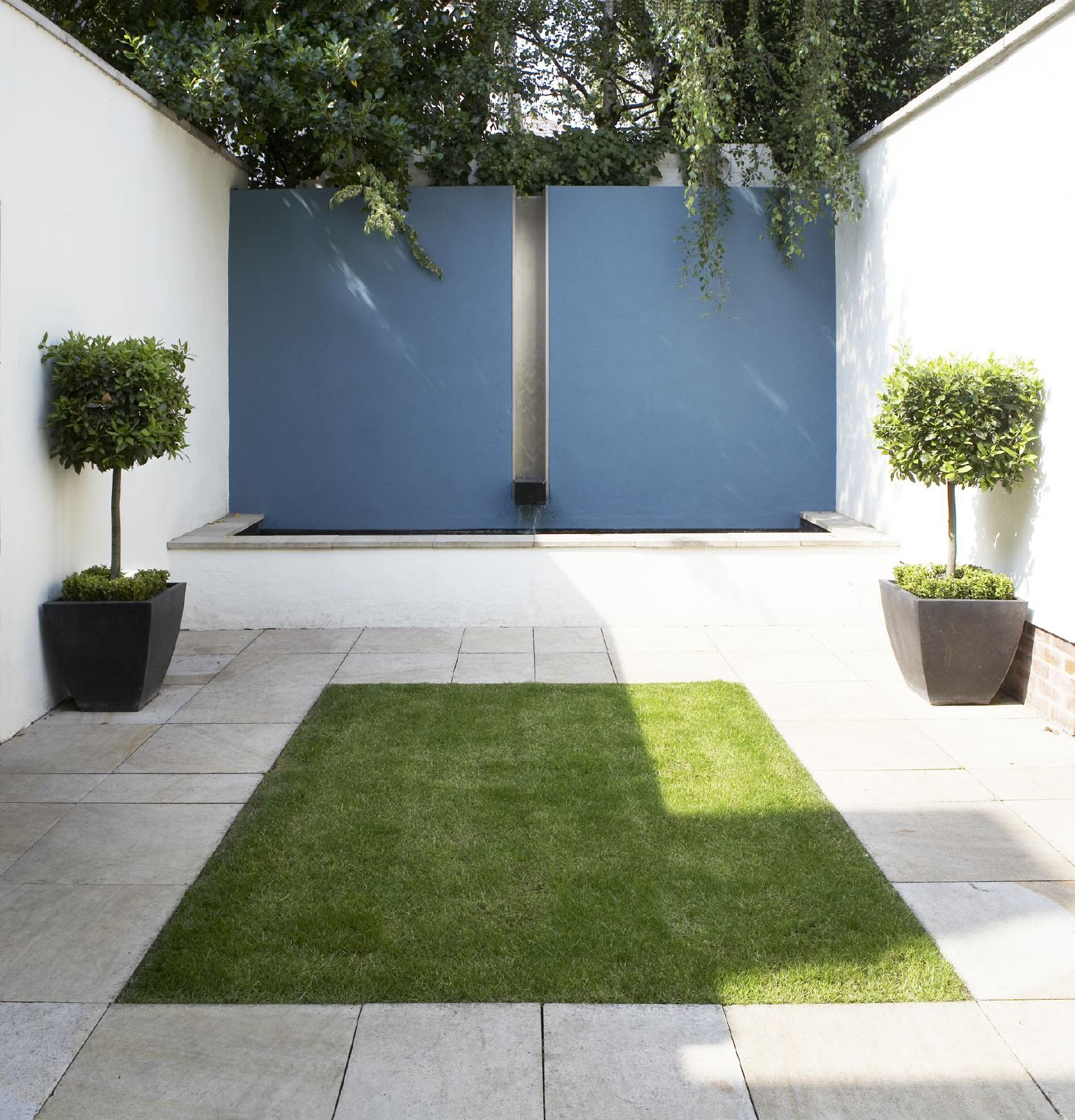 Private Residence, Courtyard 