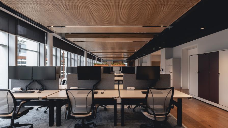 AstraZeneca workspace feat. Woodworks handmade wood flooring