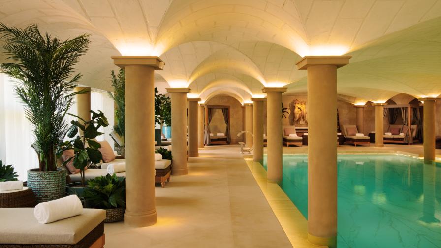 Swimming pool at Grantley Hall with luxury bespoke flooring and surfaces provided by Lapicida